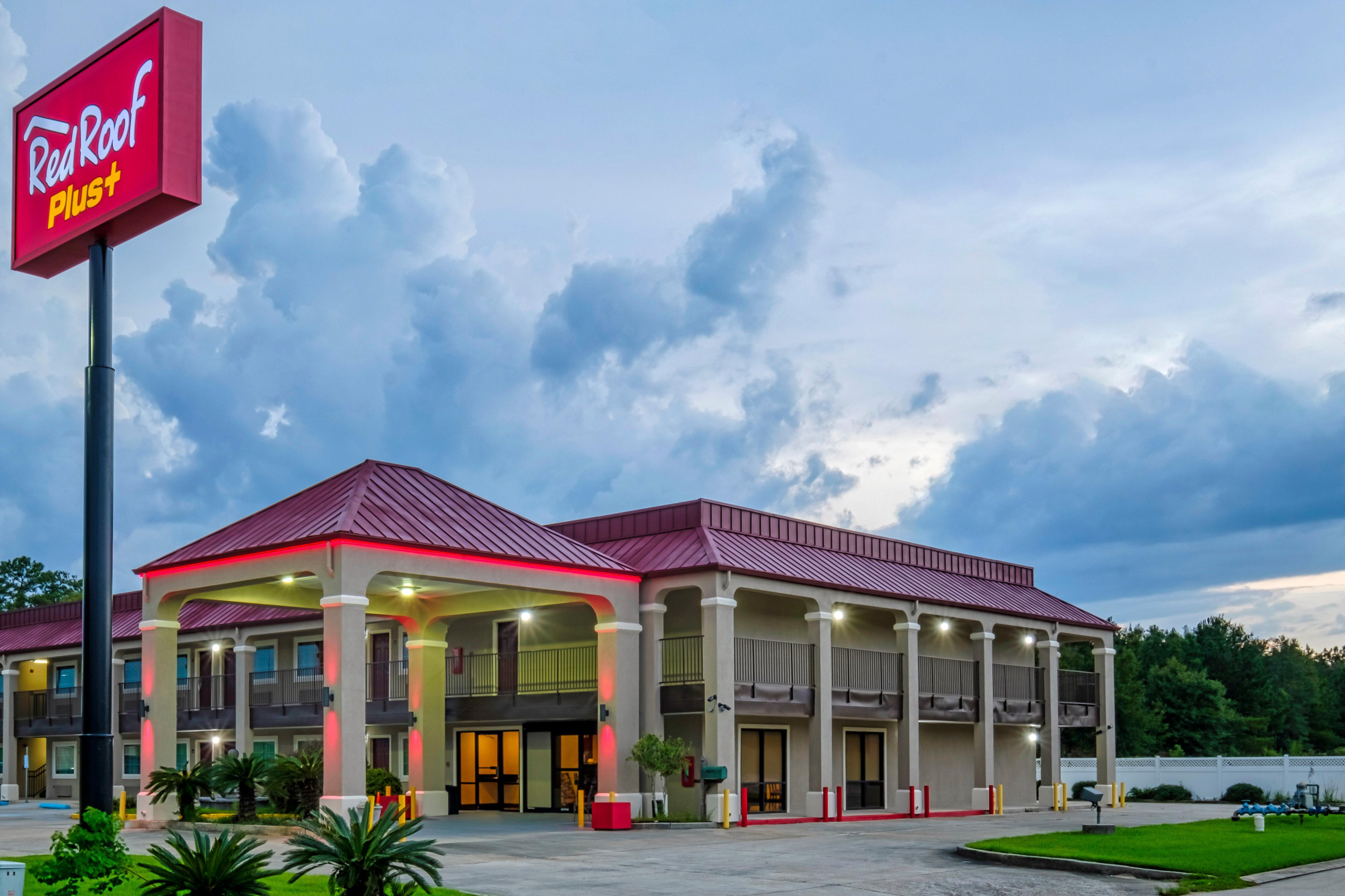 Red Roof Inn Plus+ Hammond Exterior photo